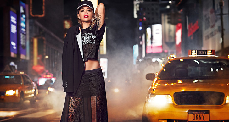 Hon poserade vant på trafikerade gator i New York till kampanjen 