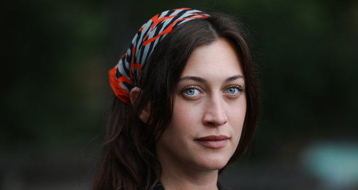 Julia Ragnarsson spelar en av huvudrollerna i "Slutet på sommaren".