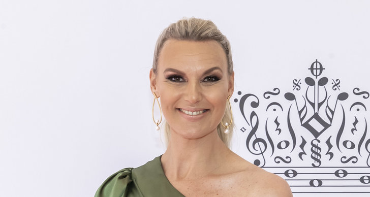 Sanna Nielsen på Polarpriset 2019, outfit, kändis, programledare.