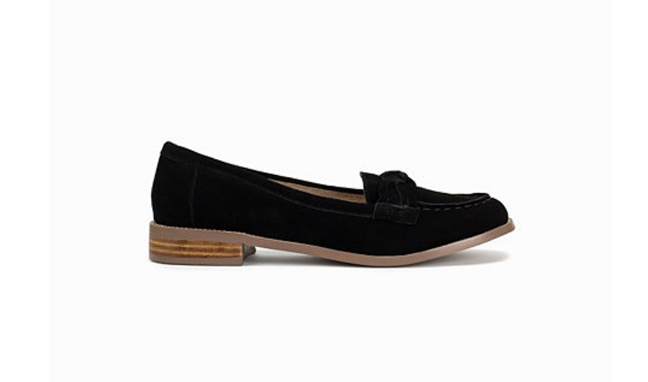 Klassisk loafermodell från Topshop hos Nelly.com, ca 450 kr. Klassisk loafermodell från Topshop hos Nelly.com, ca 450 kr.